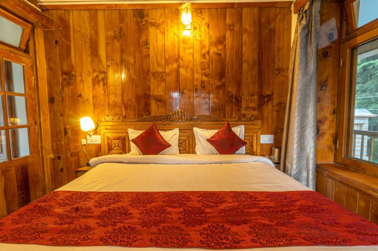 Holiday Home International -Vivaan Stays มะนาลี ภายนอก รูปภาพ