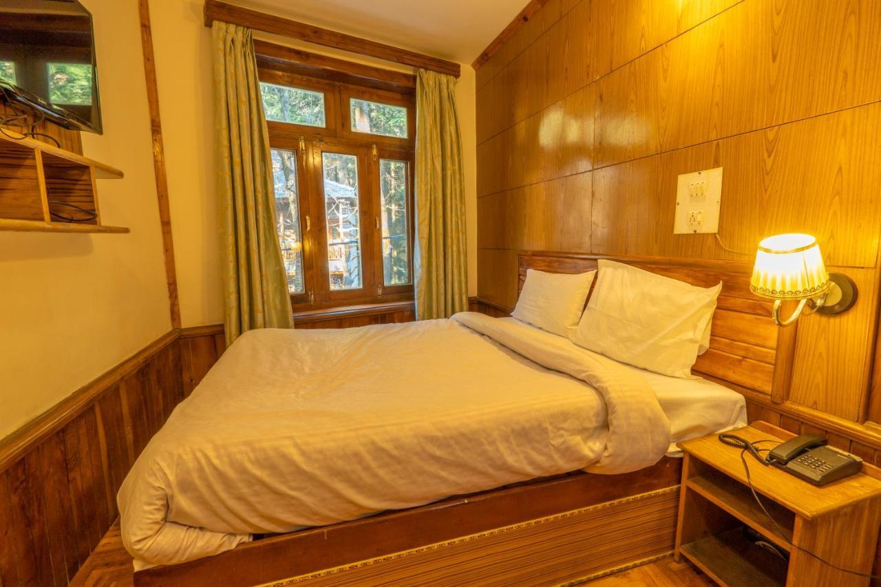 Holiday Home International -Vivaan Stays มะนาลี ภายนอก รูปภาพ
